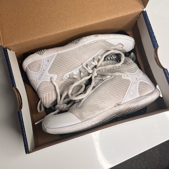 Cheer shoes 3Y - Picture 1 of 4